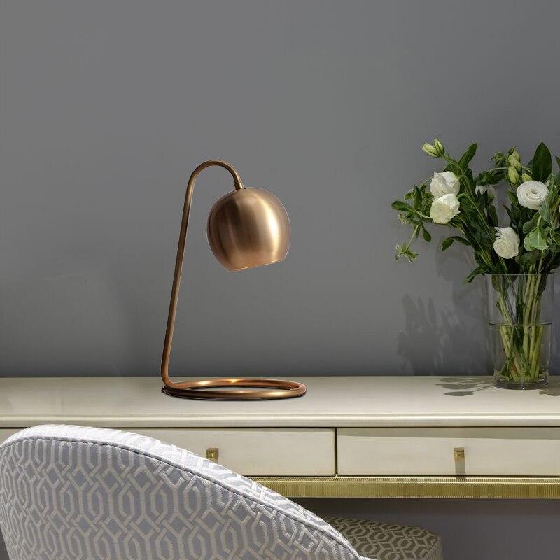 Lark - Copper-Plated Retro Table Lamp